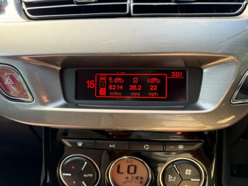 Citroen C3 Exclusive Black #31
