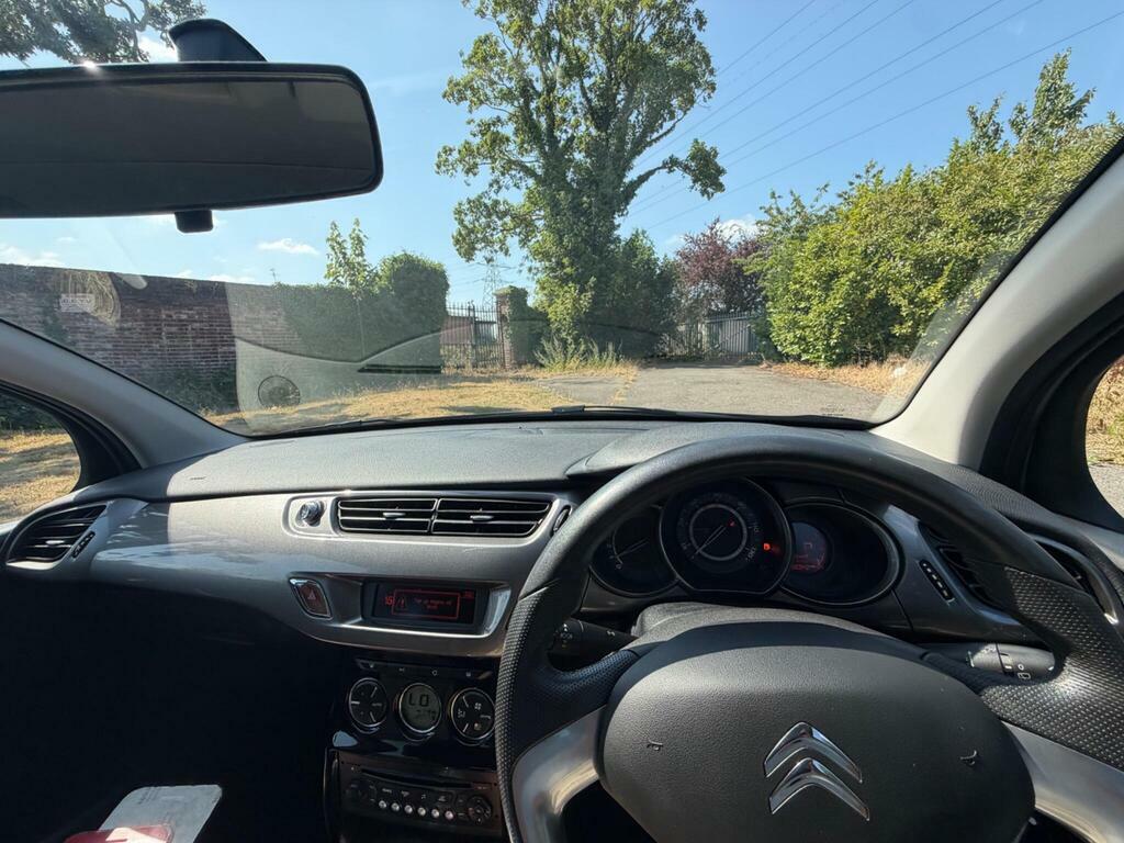 Citroen C3 Exclusive Black #45