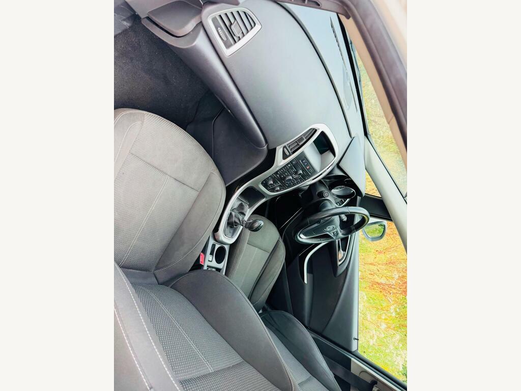 Vauxhall Astra 1.6 16V Elite Euro 5 White #13