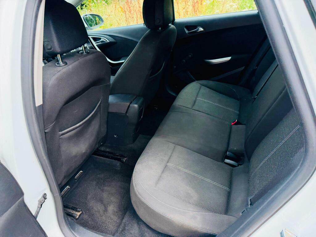 Vauxhall Astra 1.6 16V Elite Euro 5 White #17