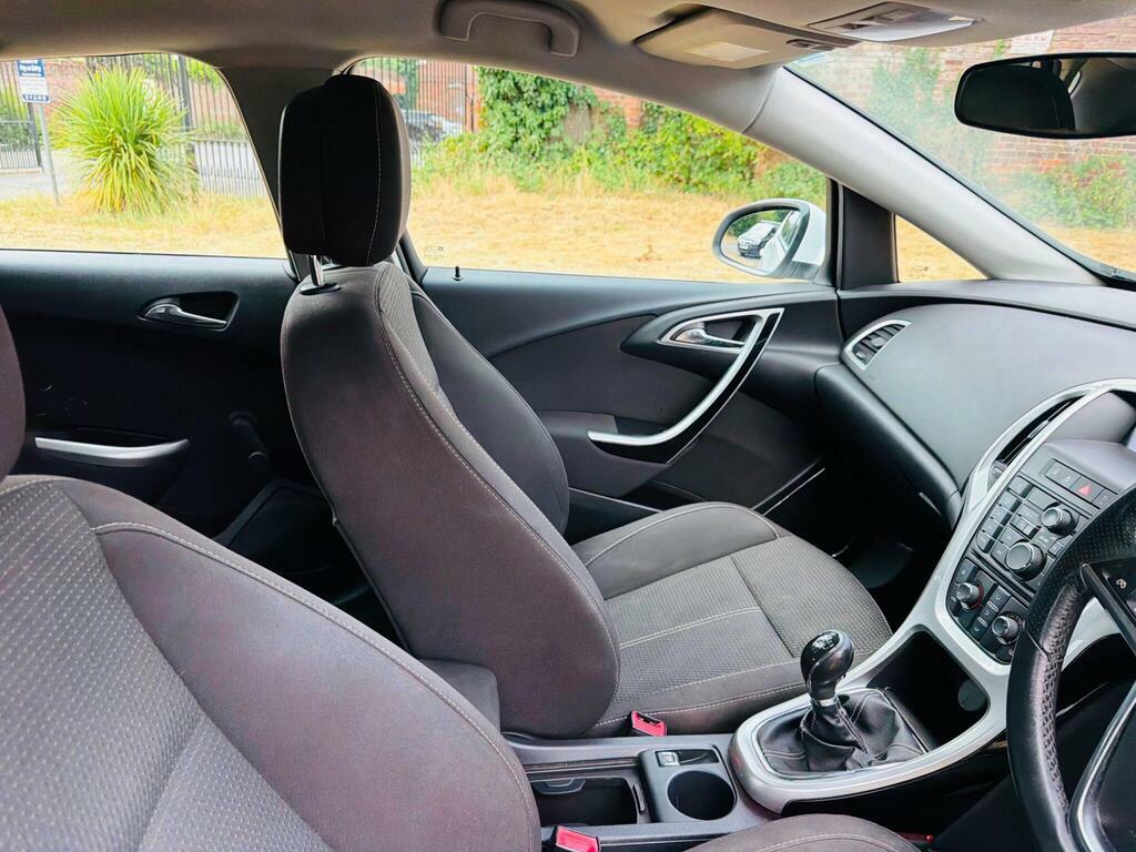Vauxhall Astra 1.6 16V Elite Euro 5 White #34