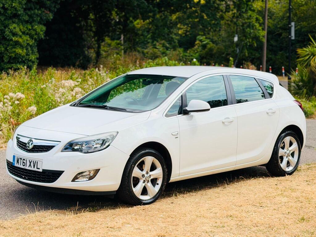 Vauxhall Astra 1.6 16V Elite Euro 5 White #5