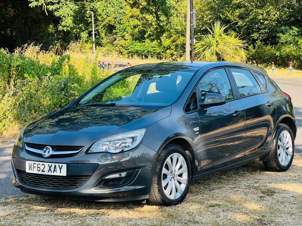 Vauxhall Astra 1.4 16V Excite Euro 5 Red #4