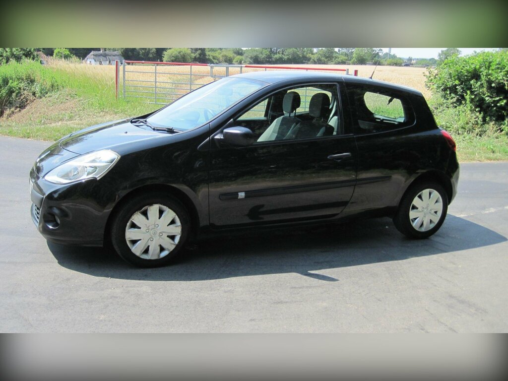 Renault Clio 1.2 S Euro 5 FN59UBP #5