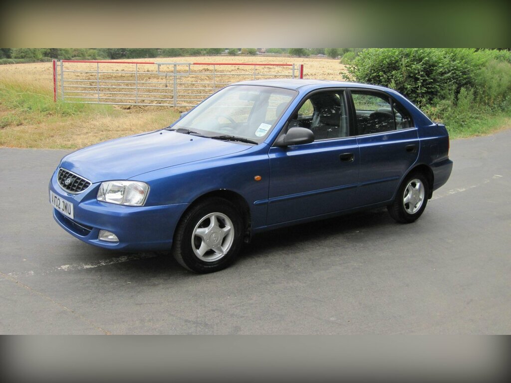 Hyundai Accent 1.5 Cdx Blue #5