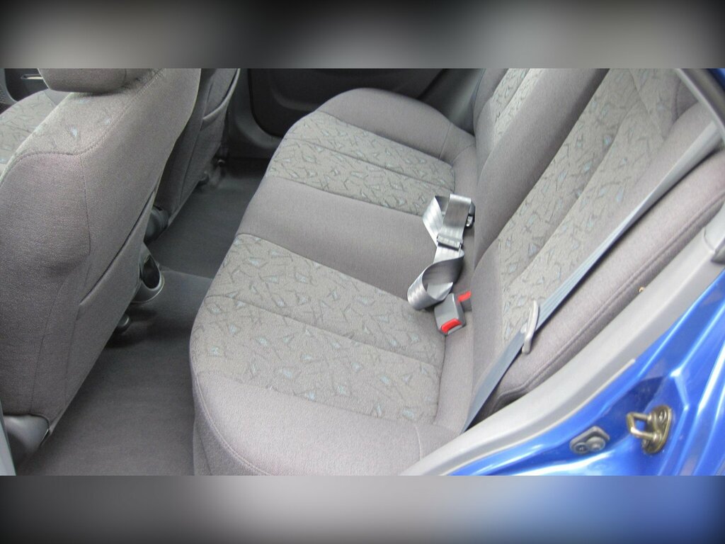 Hyundai Accent 1.5 Cdx Green #12
