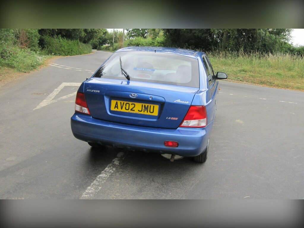 Hyundai Accent 1.5 Cdx Green #16