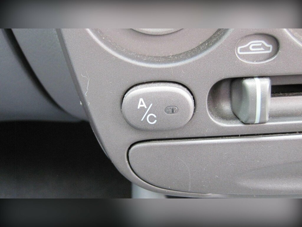 Hyundai Accent 1.5 Cdx Green #26