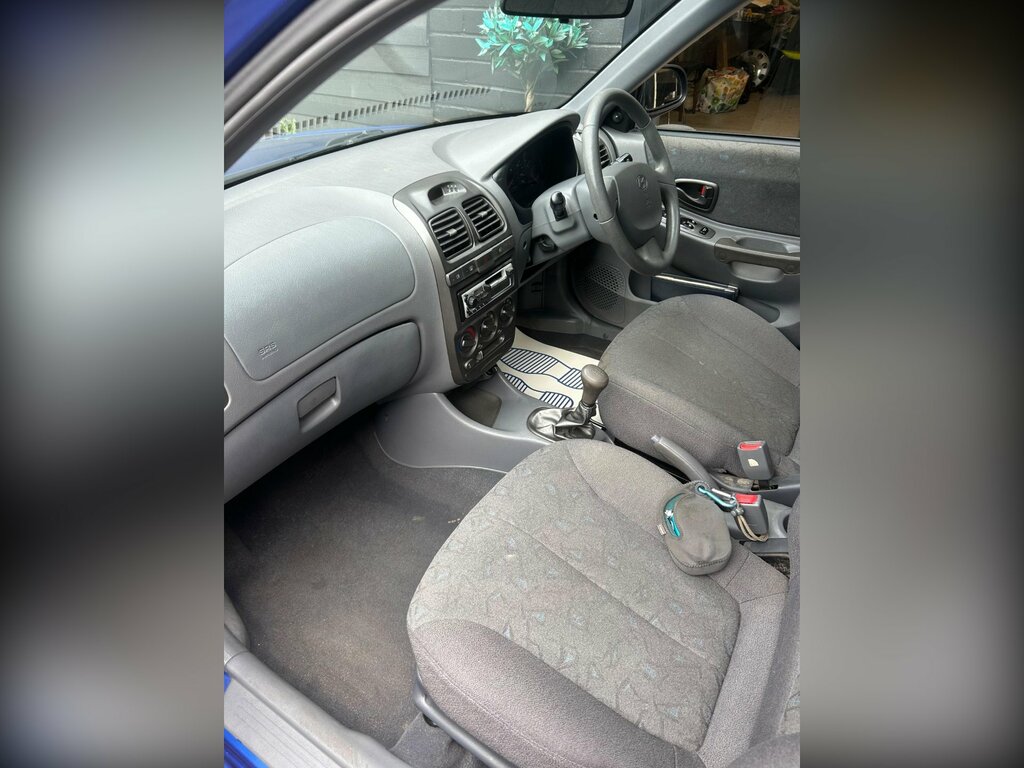 Hyundai Accent 1.5 Cdx Green #27
