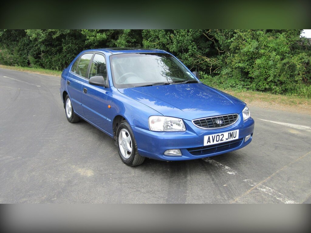 Hyundai Accent 1.5 Cdx Blue #4