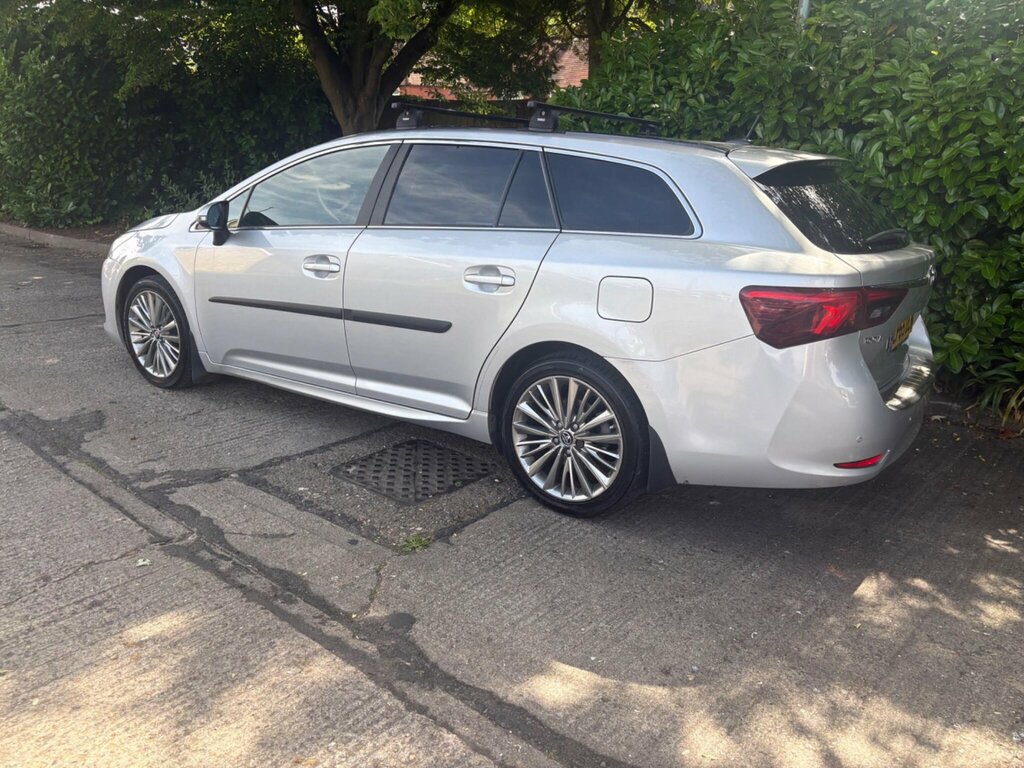 Toyota Avensis 1.6D Business Edition Blue #96