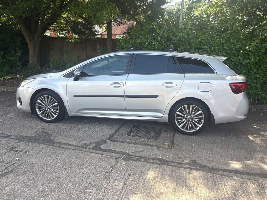 Toyota Avensis 1.6D Business Edition Blue #51