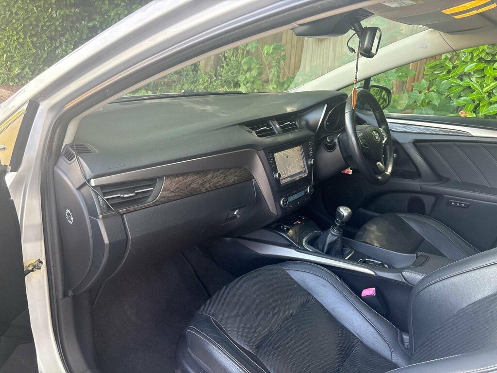 Toyota Avensis 1.6D Business Edition Blue #20