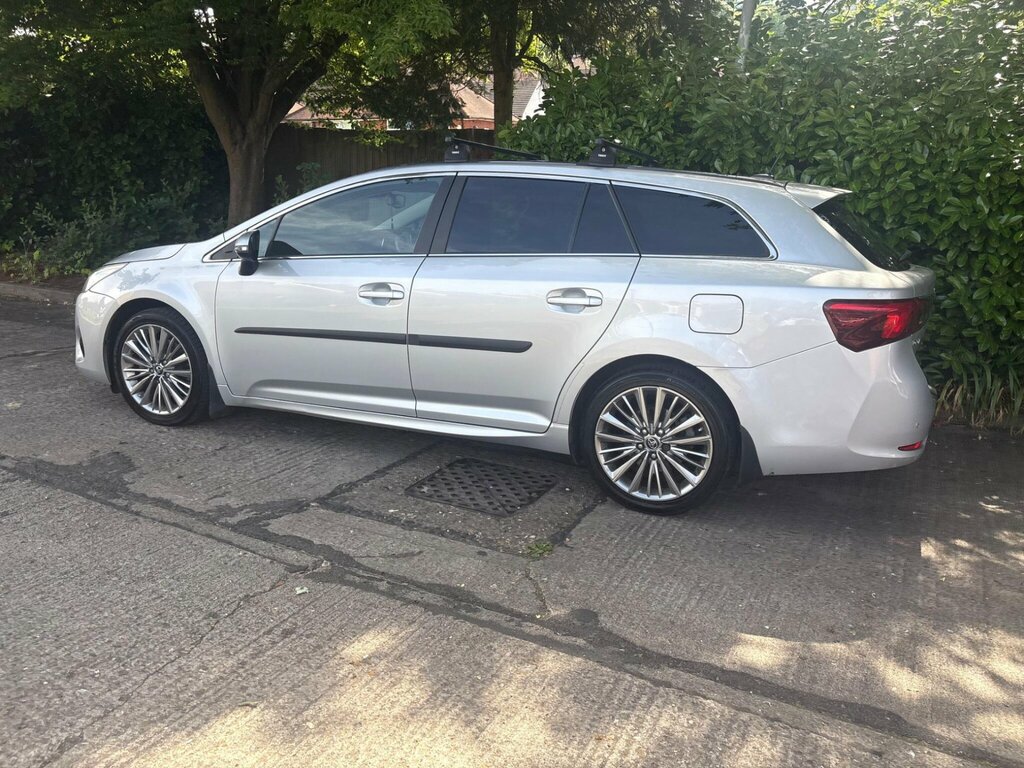 Toyota Avensis 1.6D Business Edition Blue #74