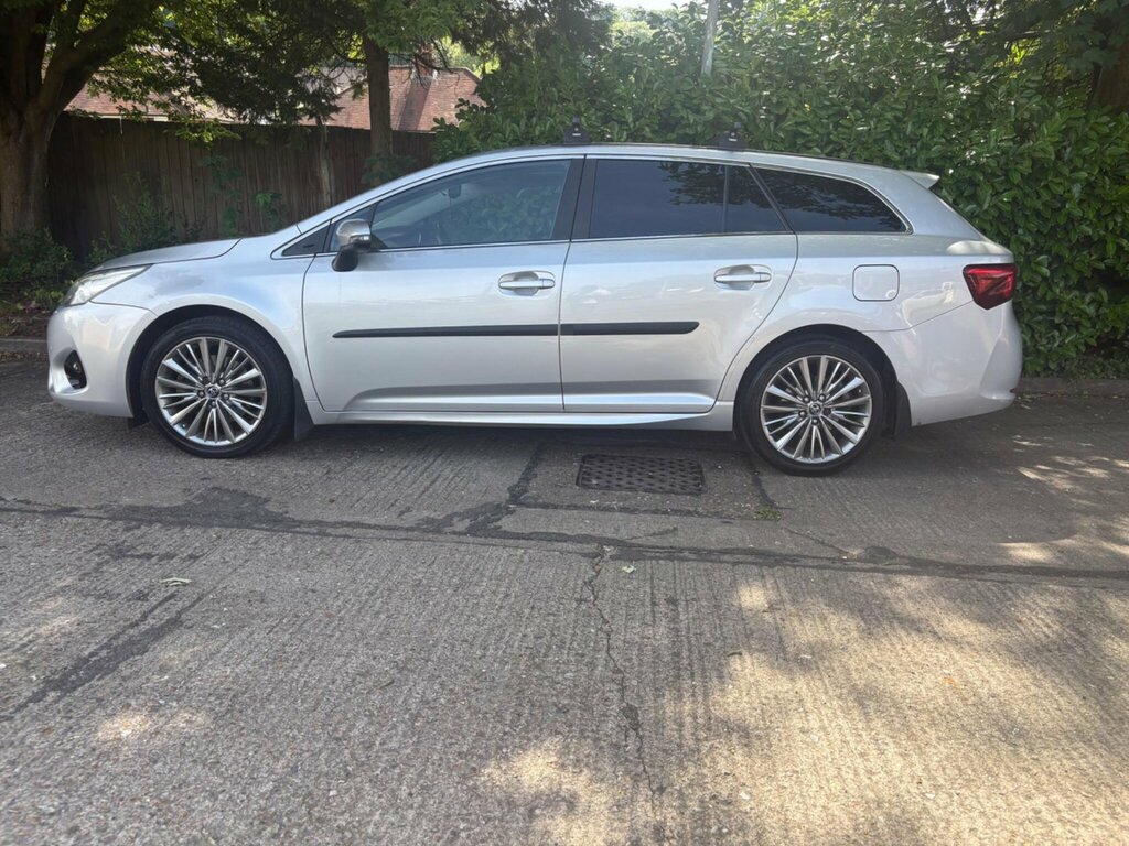 Toyota Avensis 1.6D Business Edition Blue #92