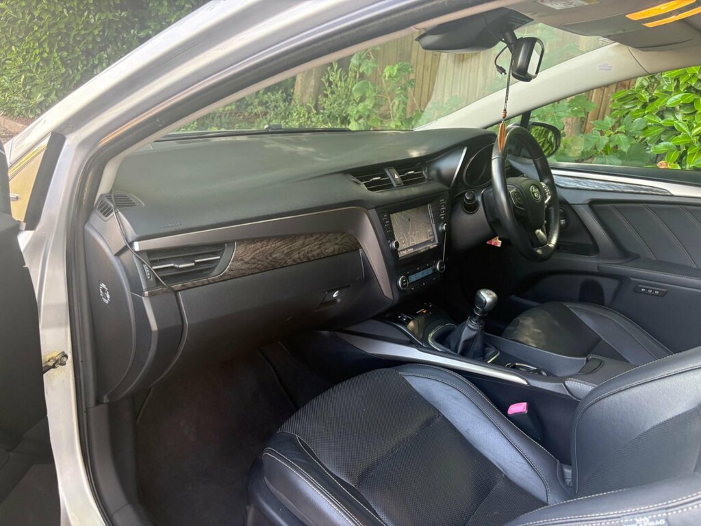 Toyota Avensis 1.6D Business Edition Blue #38