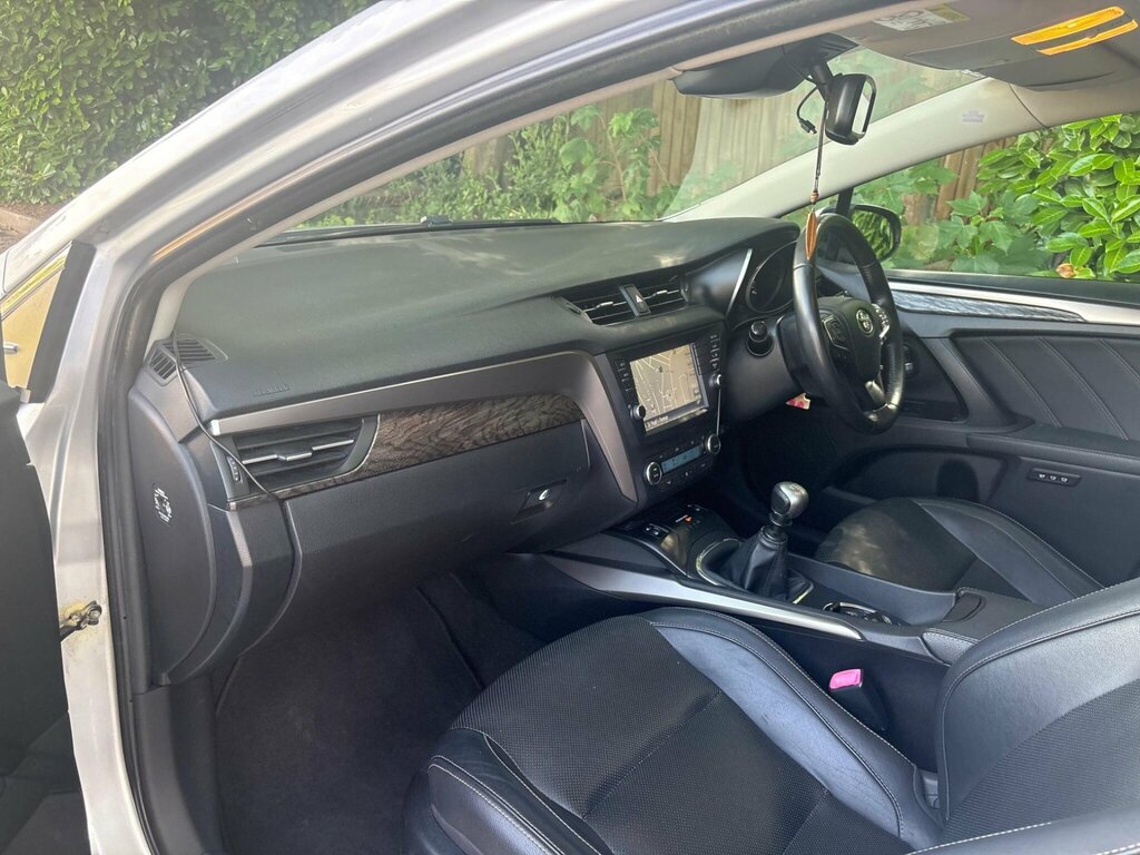 Toyota Avensis 1.6D Business Edition Blue #43