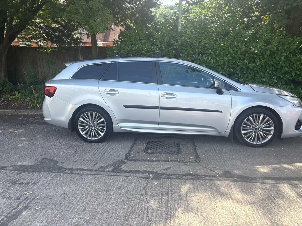 Toyota Avensis 1.6D Business Edition Blue #54