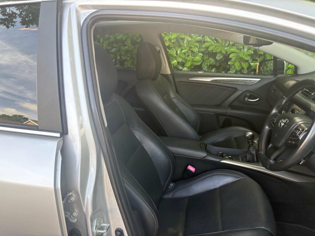 Toyota Avensis 1.6D Business Edition Blue #28