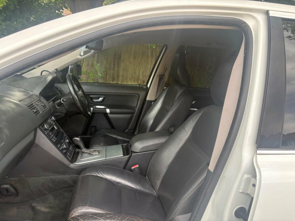 Volvo XC90 D5 Se Lux Awd Black #33