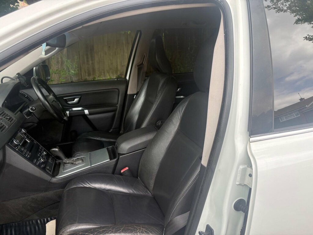Volvo XC90 D5 Se Lux Awd Black #31