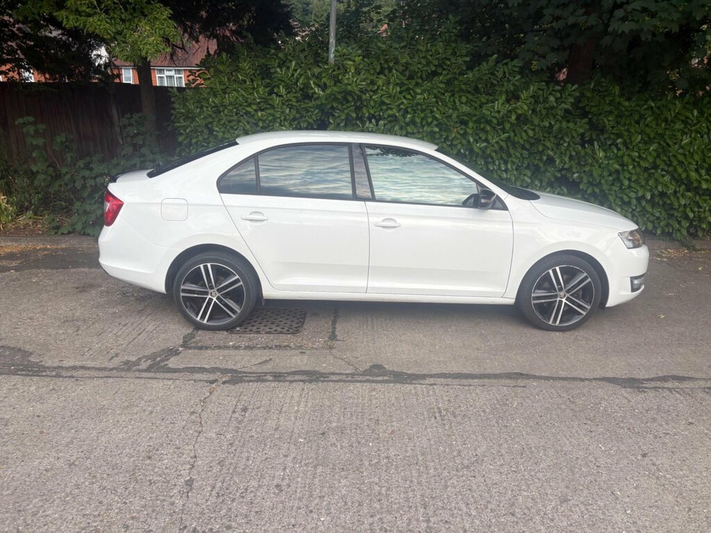 Skoda Rapid 1.6L Spaceback Se Tech Tdi Cr Dsg 89 Bhp Grey #68
