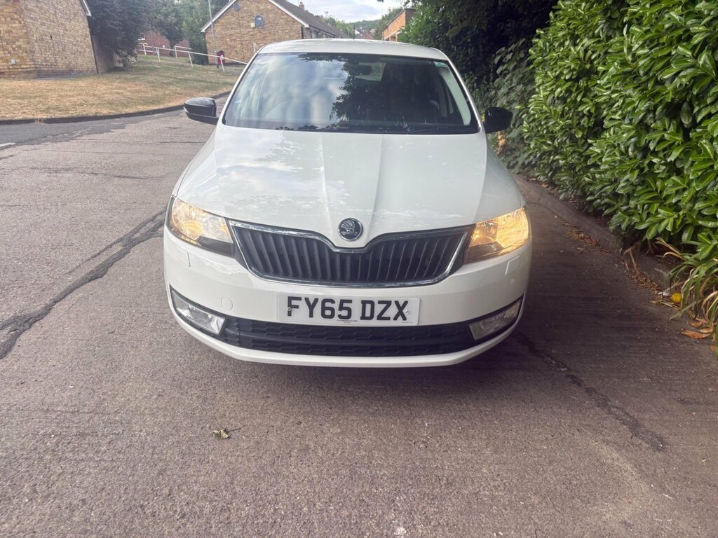 Skoda Rapid 1.6L Spaceback Se Tech Tdi Cr Dsg 89 Bhp Grey #39