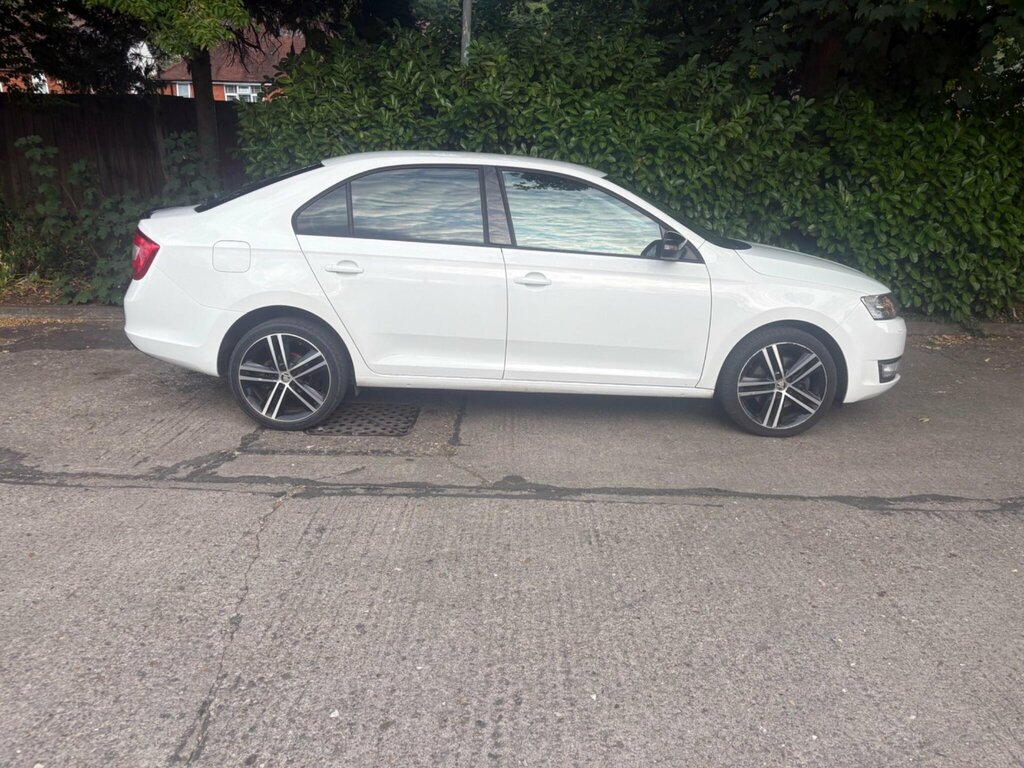 Skoda Rapid 1.6L Spaceback Se Tech Tdi Cr Dsg 89 Bhp Grey #56