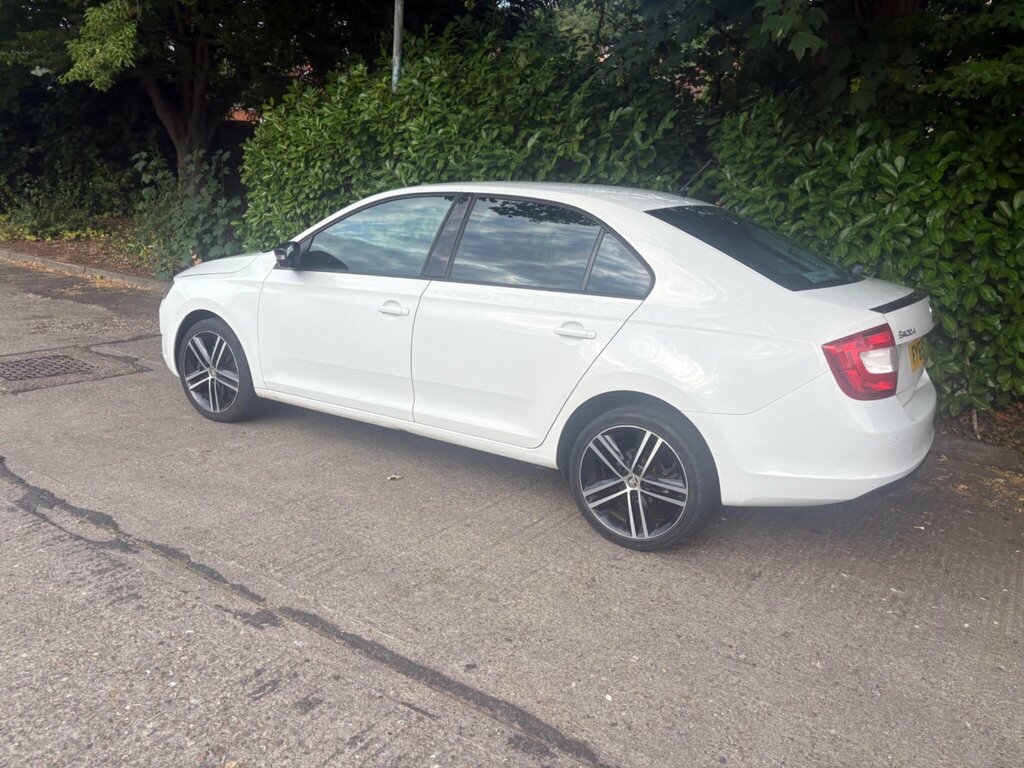 Skoda Rapid 1.6L Spaceback Se Tech Tdi Cr Dsg 89 Bhp Grey #51