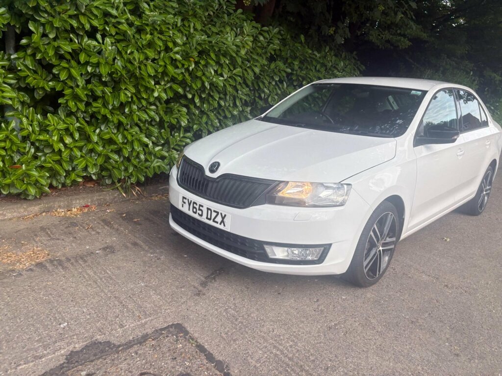 Skoda Rapid 1.2 Tsi Sport Euro 6 Ss White #5