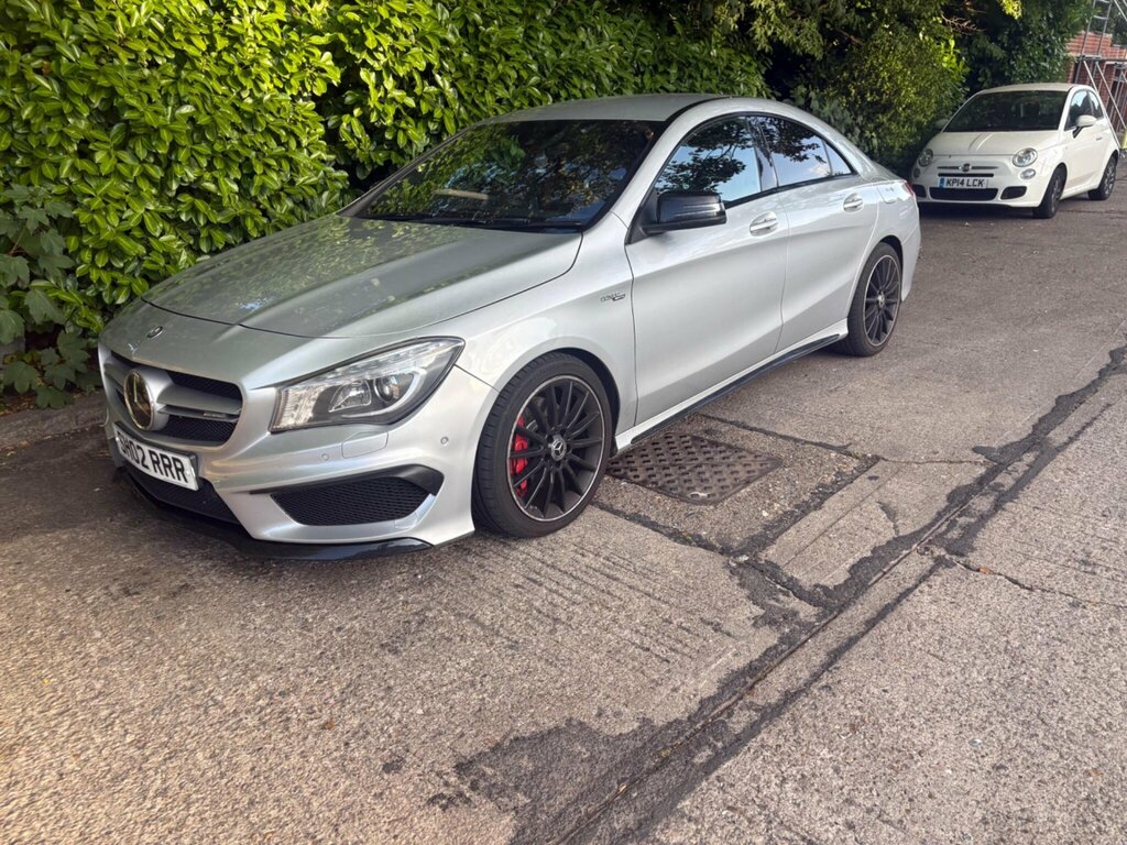 Mercedes-Benz CLA Class 2.1 Cla220 Cdi Amg Red #82