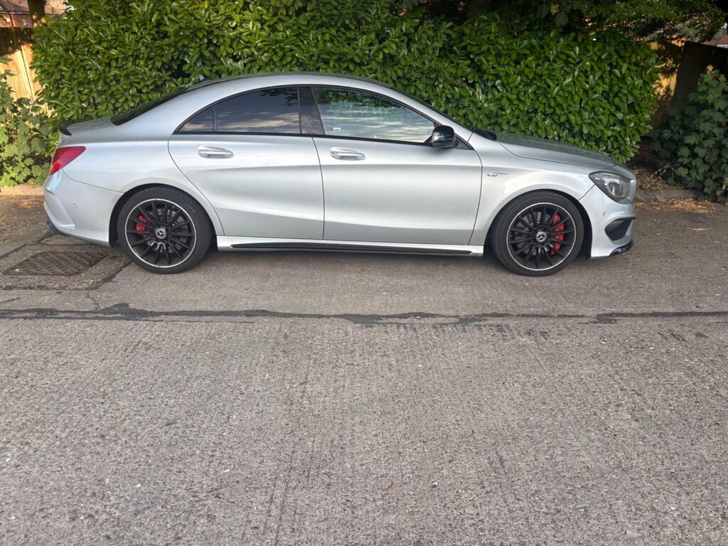 Mercedes-Benz CLA Class 2.1 Cla220 Cdi Amg Red #68