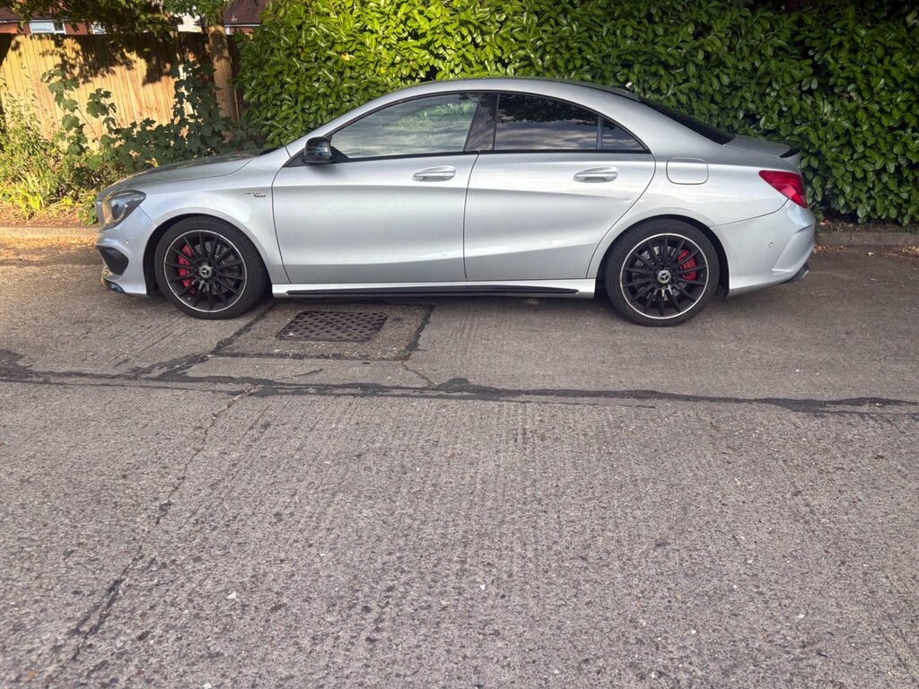 Mercedes-Benz CLA Class 2.1 Cla220 Cdi Amg Red #55