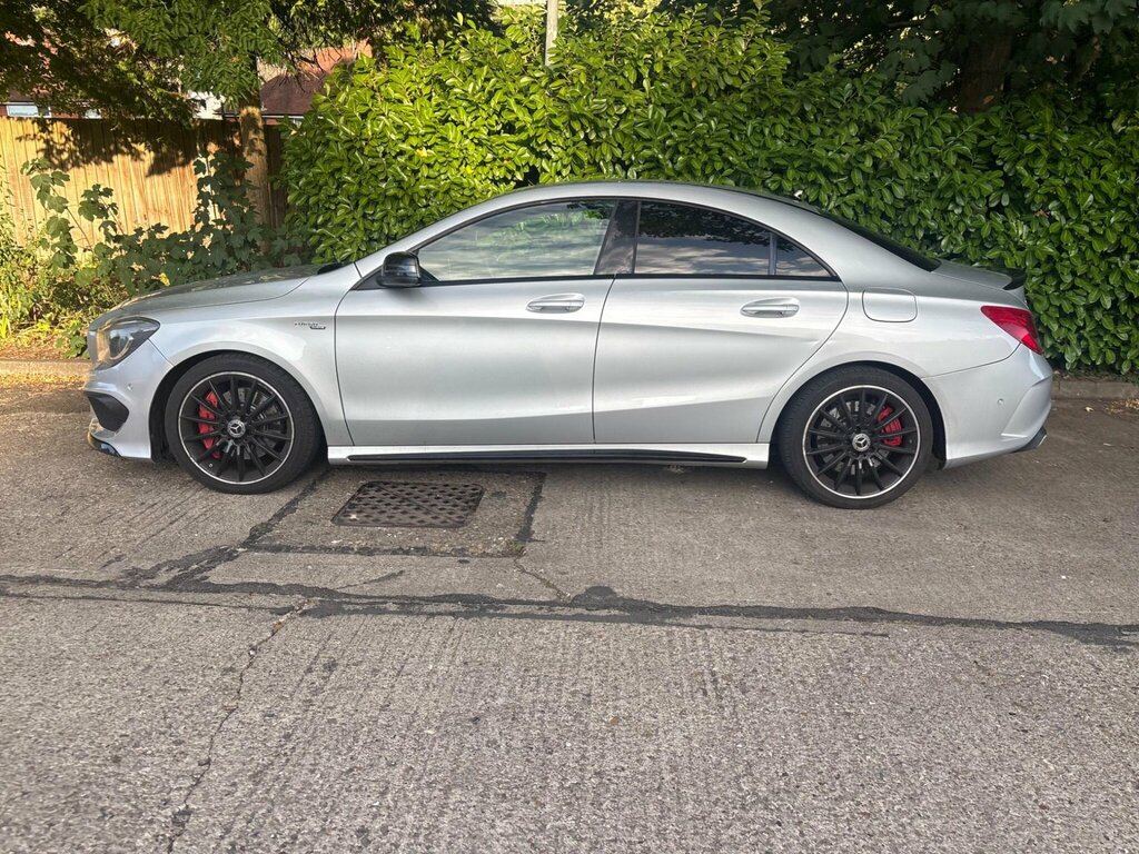 Mercedes-Benz CLA Class 2.1 Cla220 Cdi Amg Red #57