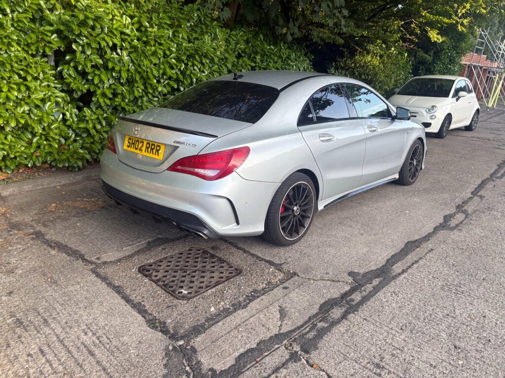 Mercedes-Benz CLA Class 2.1 Cla220 Cdi Amg Red #84