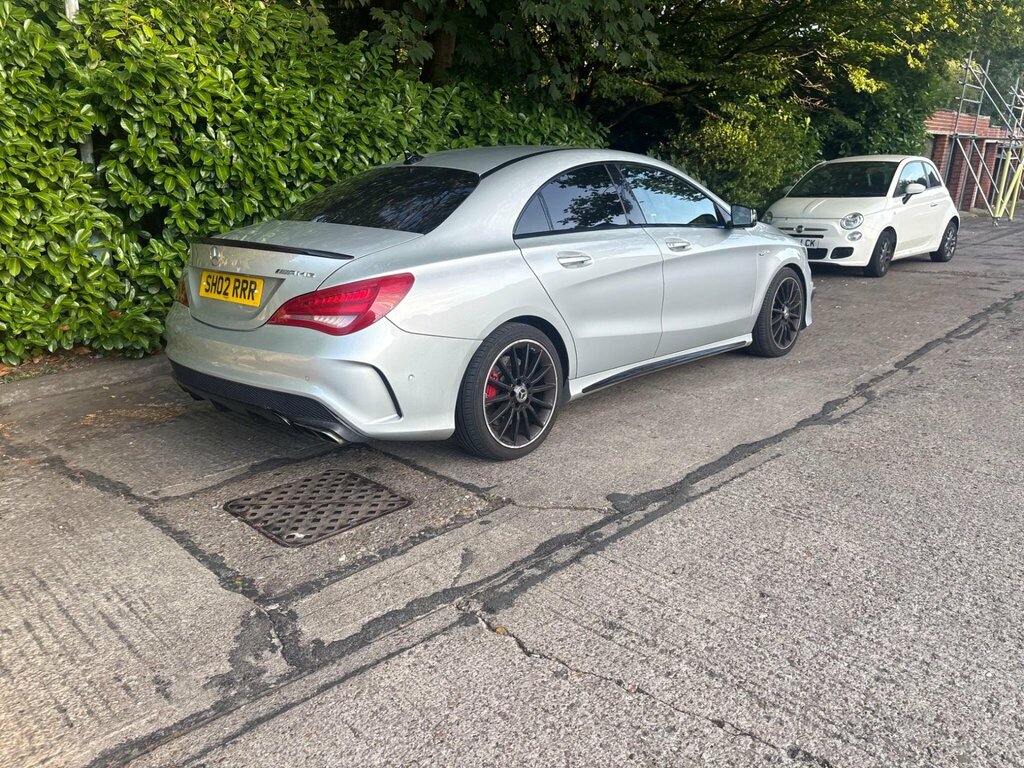 Mercedes-Benz CLA Class 2.1 Cla220 Cdi Amg Red #85