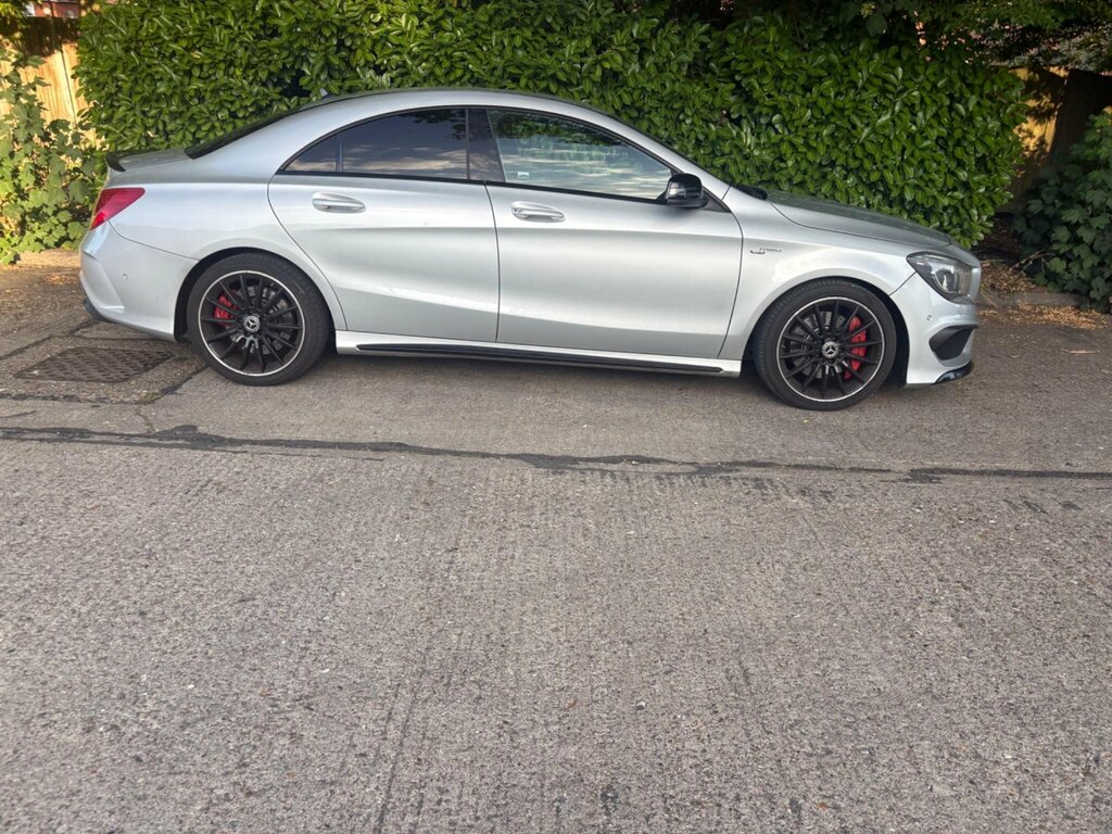 Mercedes-Benz CLA Class 2.1 Cla220 Cdi Amg Red #87