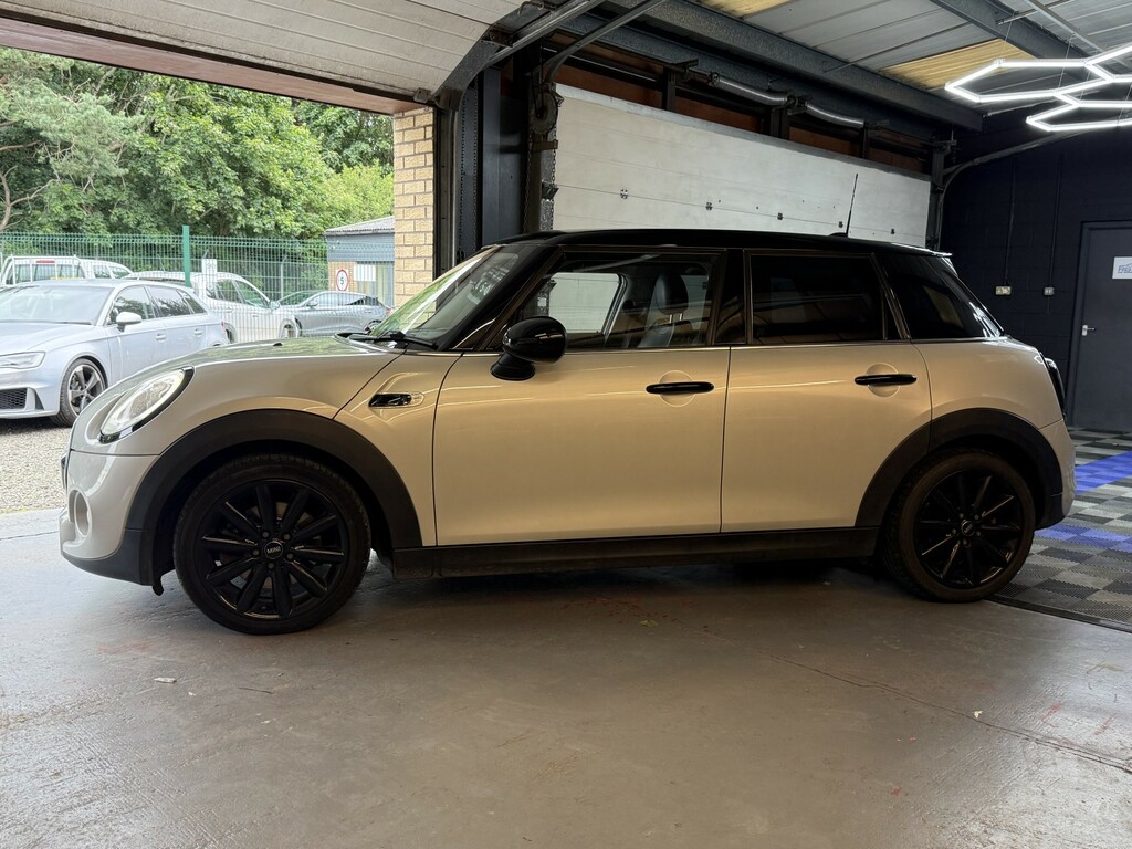 Mini Hatch 2.0 5-Door Hatch Cooper Sd 2017 Silver #2