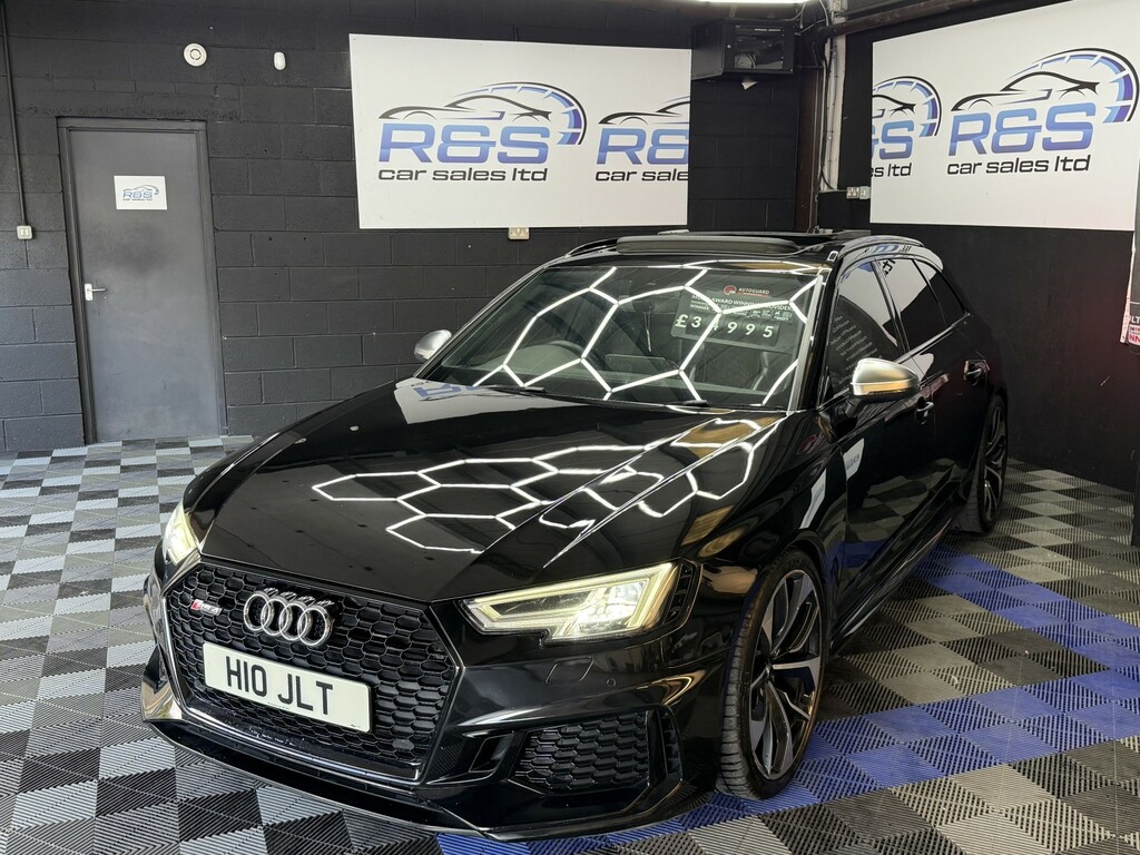 Audi RS4 Avant 2.9 Tfsi V6 Black #5