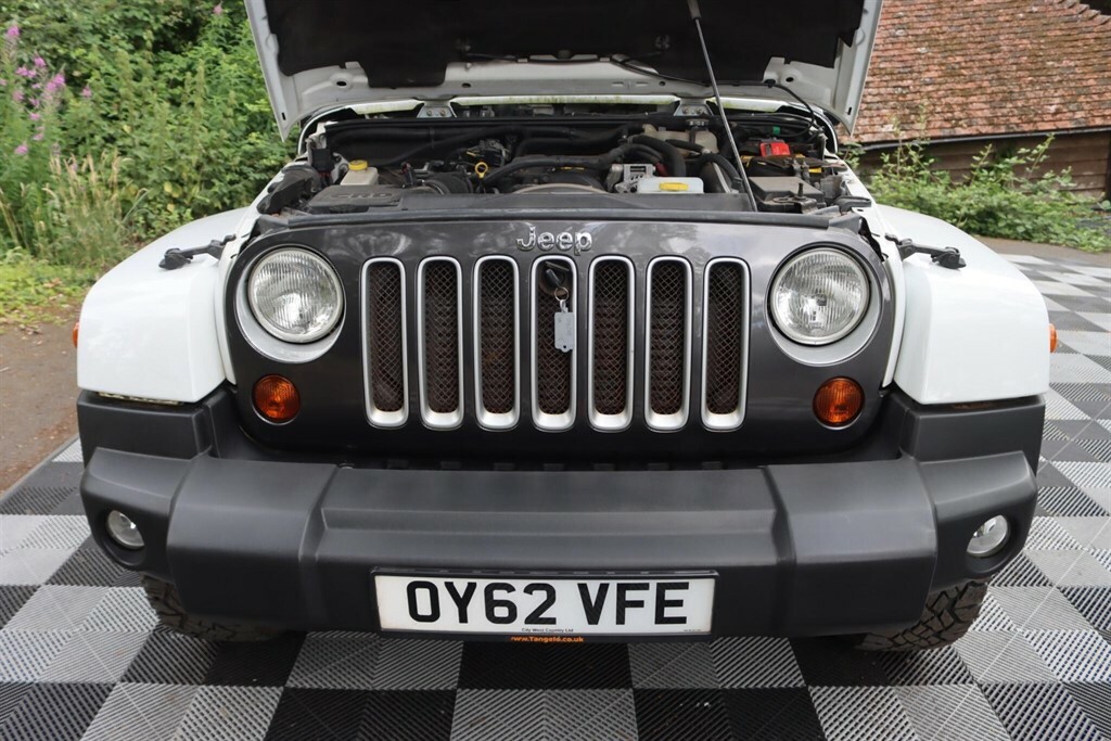 Jeep Wrangler 2.8 Crd Sahara Suv 4Wd Euro 5 197 Grey #23