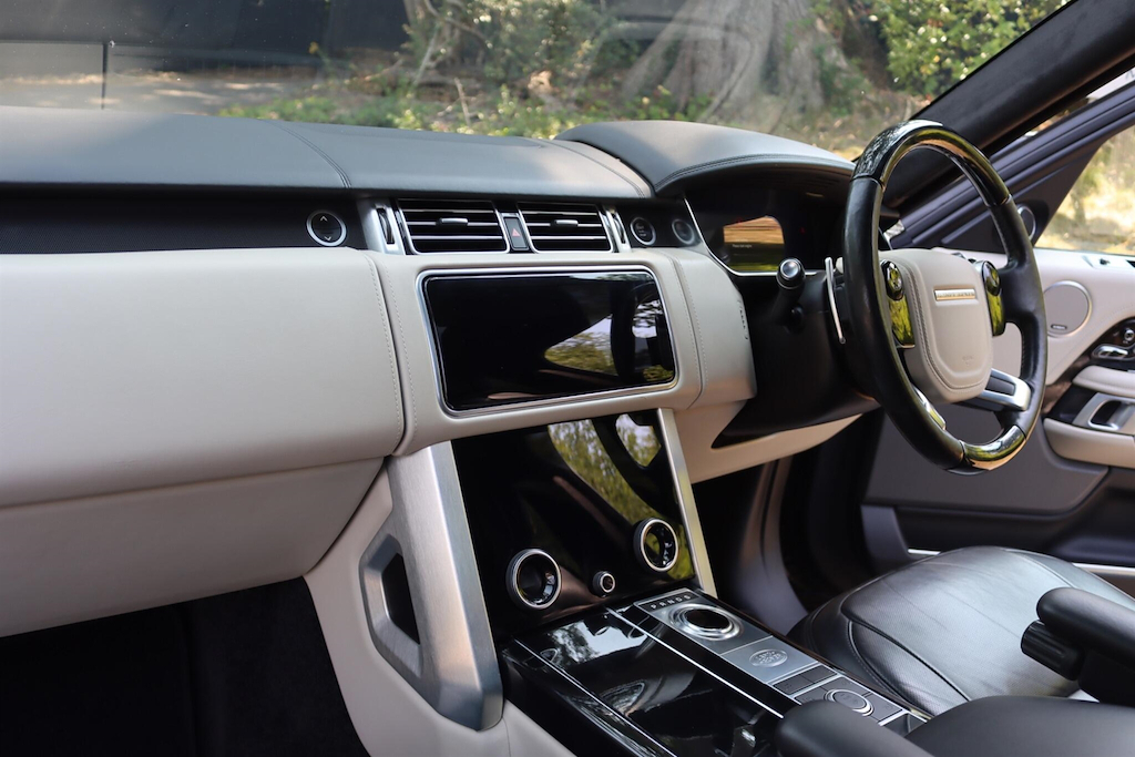 Land Rover Range Rover Master 35 Xlwb White #7