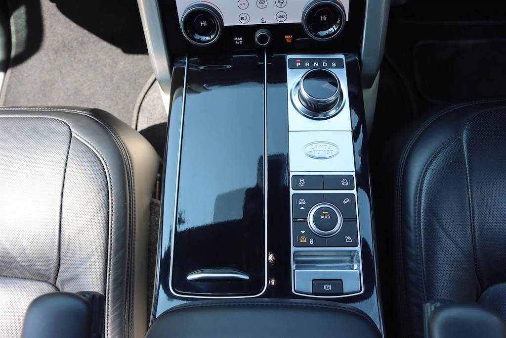 Land Rover Range Rover Master 35 Xlwb White #55