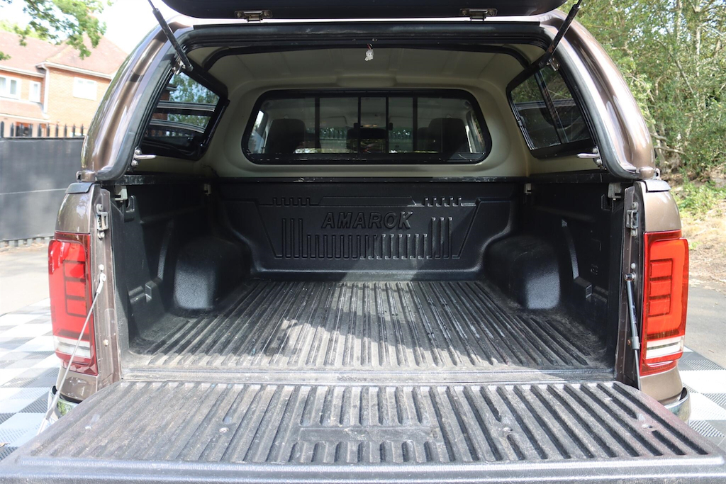 Volkswagen Amarok Highline Per Silver #20