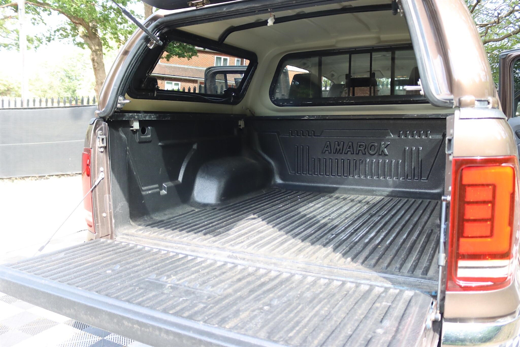 Volkswagen Amarok Highline Per Silver #23