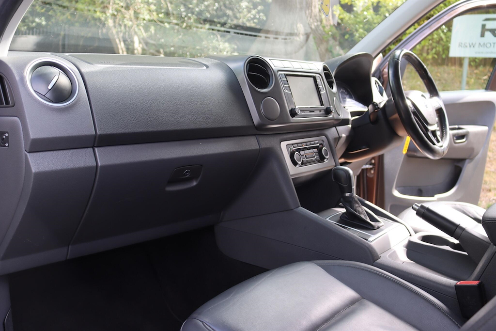 Volkswagen Amarok 2.0 Bitdi Bluemotion Tech Highline Pickup Double C Brown #4