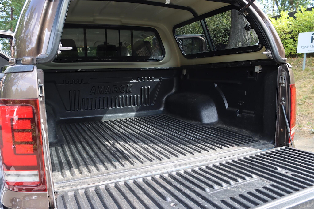 Volkswagen Amarok Highline Per Silver #24