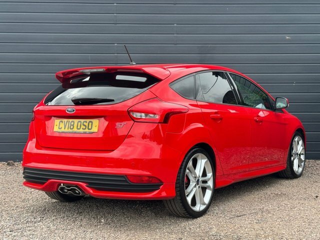 Ford Focus 2018 2.0 Tdci St-3 Hatchback CV18OSO Red #5