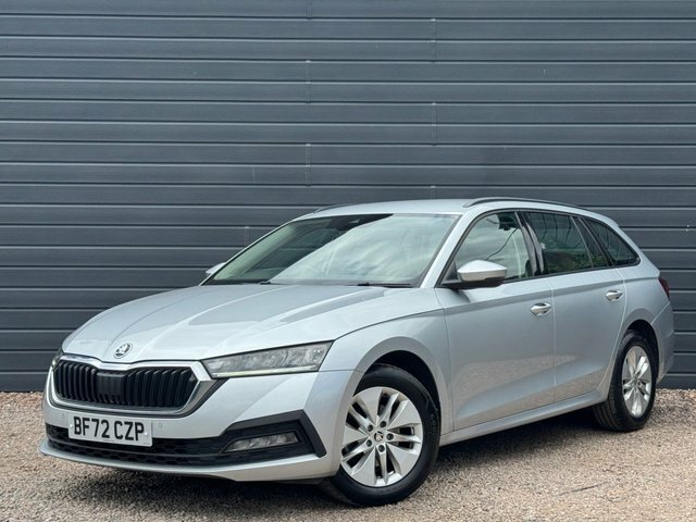 Skoda Octavia 2022 1.5 Tsi Act Se Technology Estate BF72CZP Silver #4
