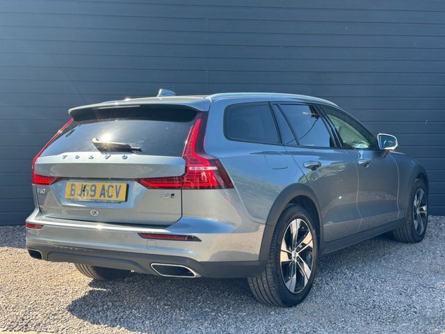 Volvo V60 Cross Country 2019 2.0 T5 Plus Estate Awd Grey #5