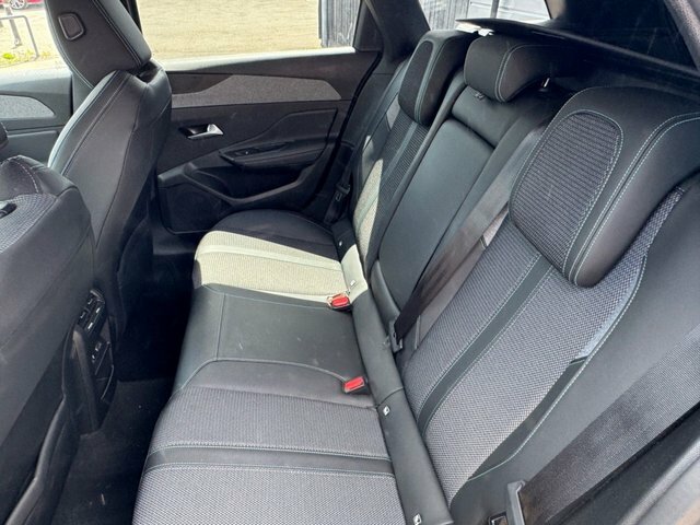 Peugeot 308 SW Puretech Ss Sw Allure Black #15